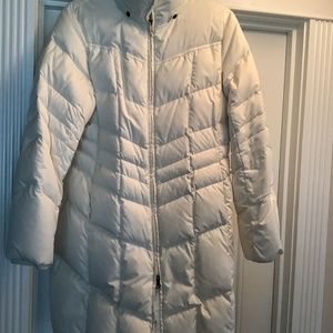 Women’s Lands End Off White Down Coat Size M